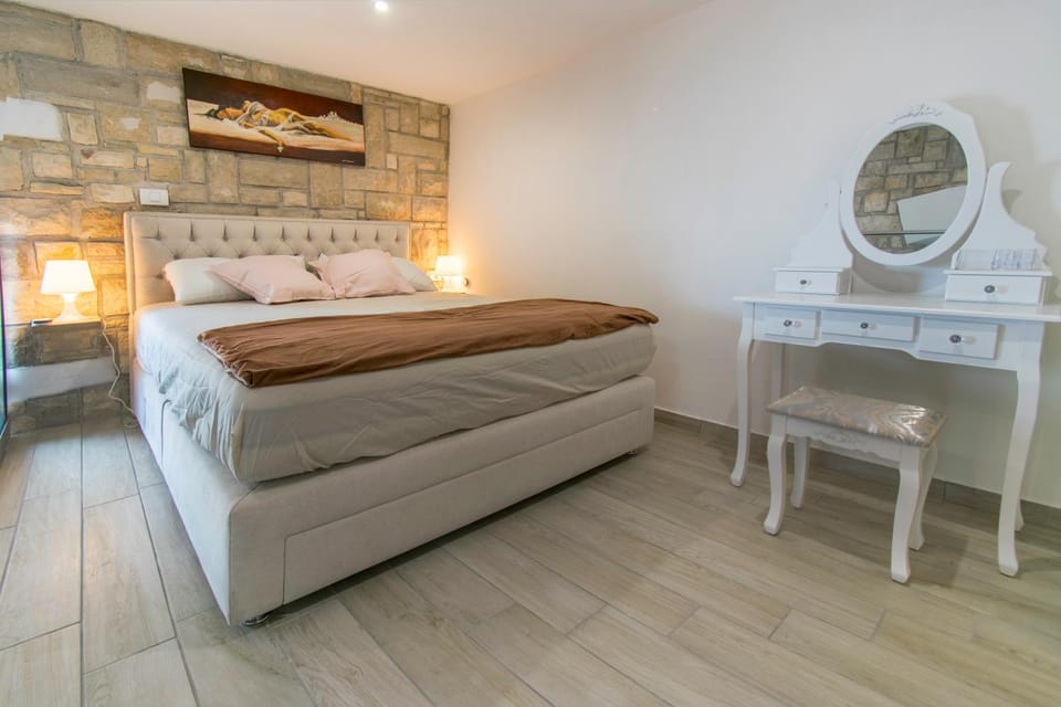 Studio Mateja Apartment in Piran