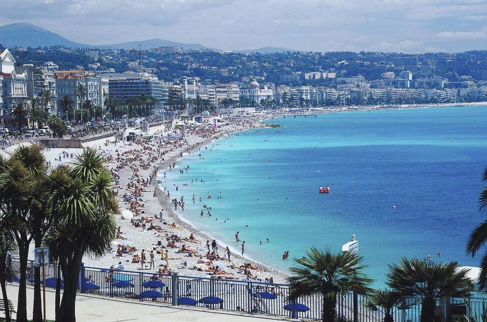 Old Town Luxury 3 Beds Apartment in Nice