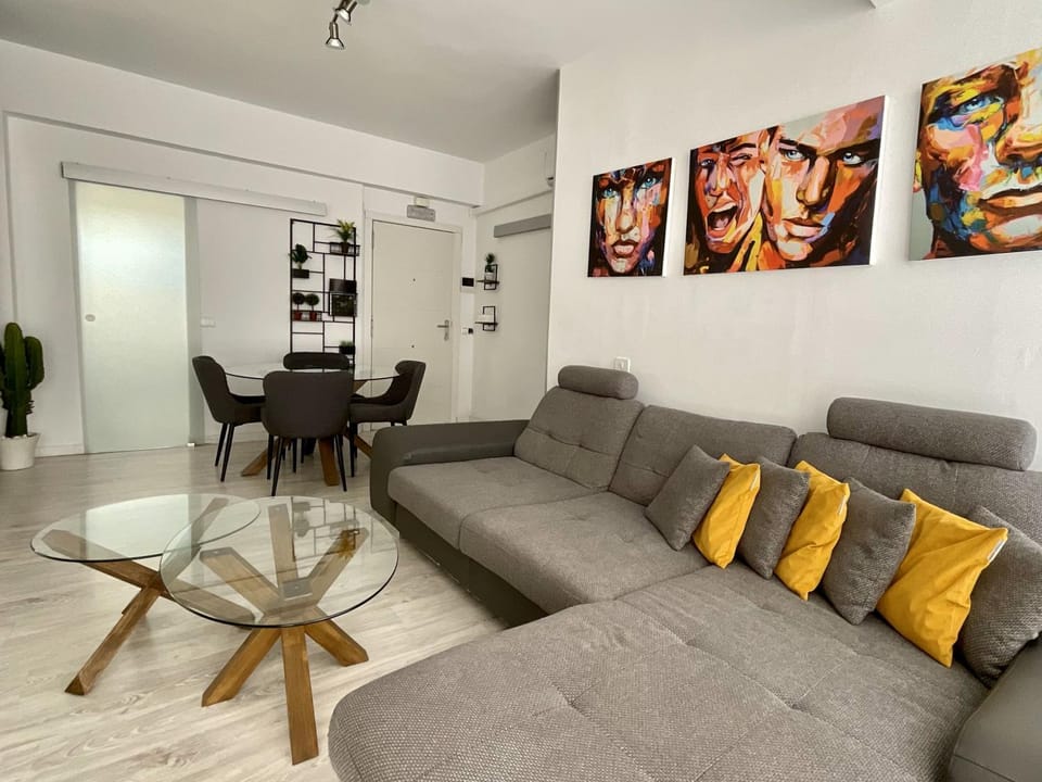 Lounge or bar