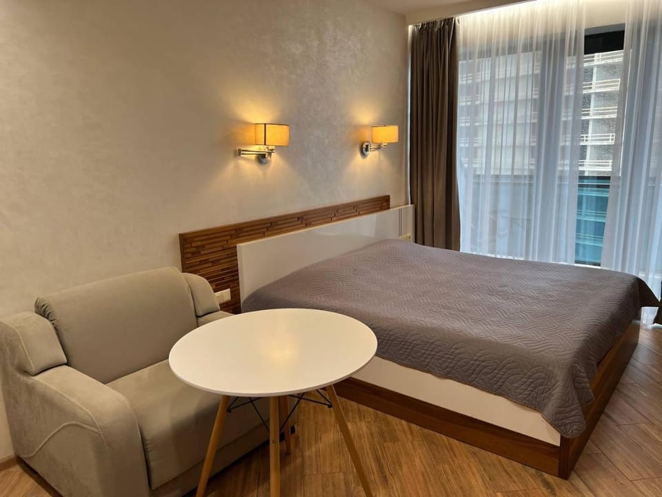 комфортабельная апартамент студия Apartment in Batumi