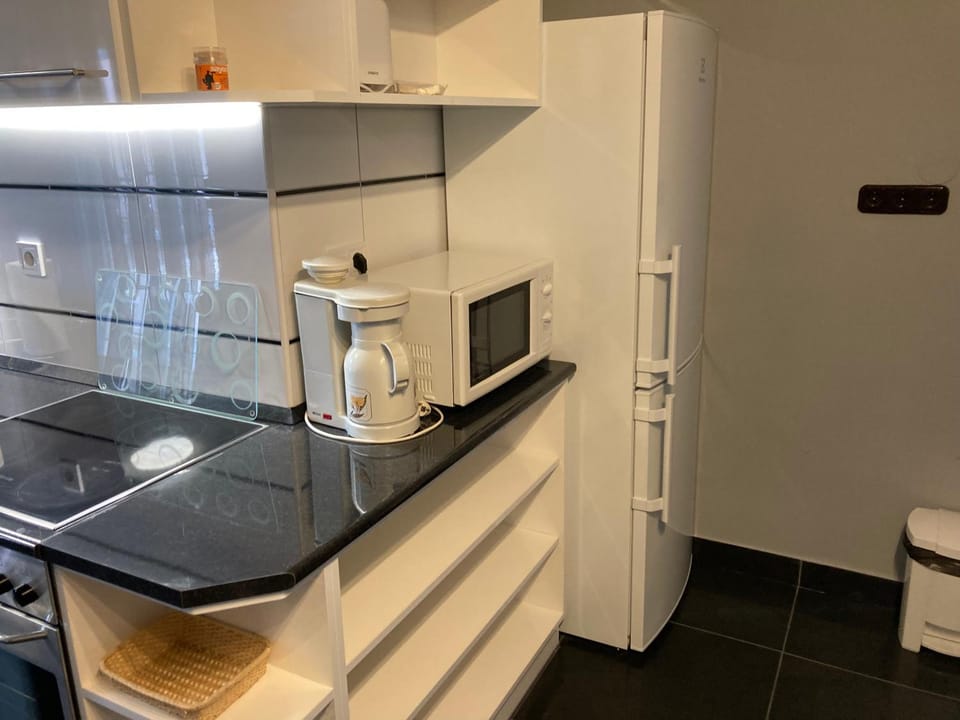 Coffee/tea facilities, Kitchen or kitchenette