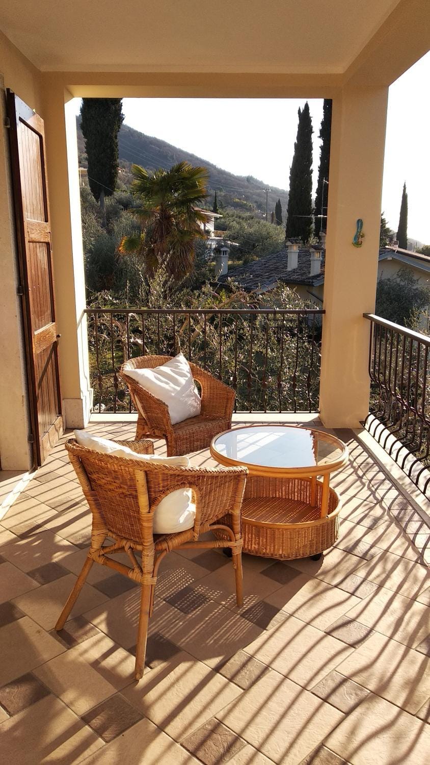 VILLA MERY House in Lake Garda