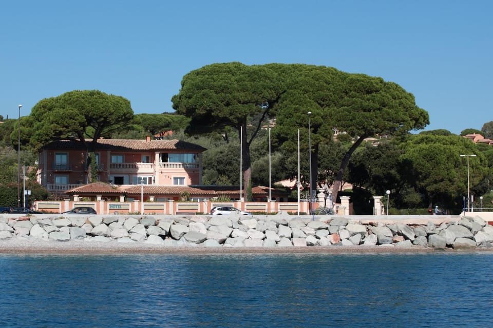 Beach, Area and facilities
