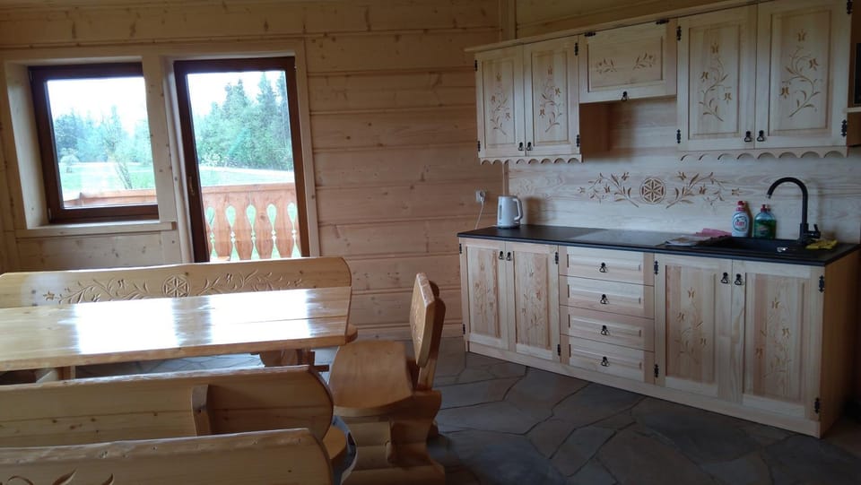 Dining area, Communal kitchen