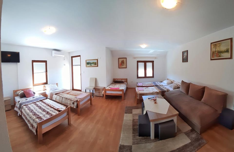 Bed, Balcony/Terrace, Living room, Photo of the whole room, Seating area, Bedroom
