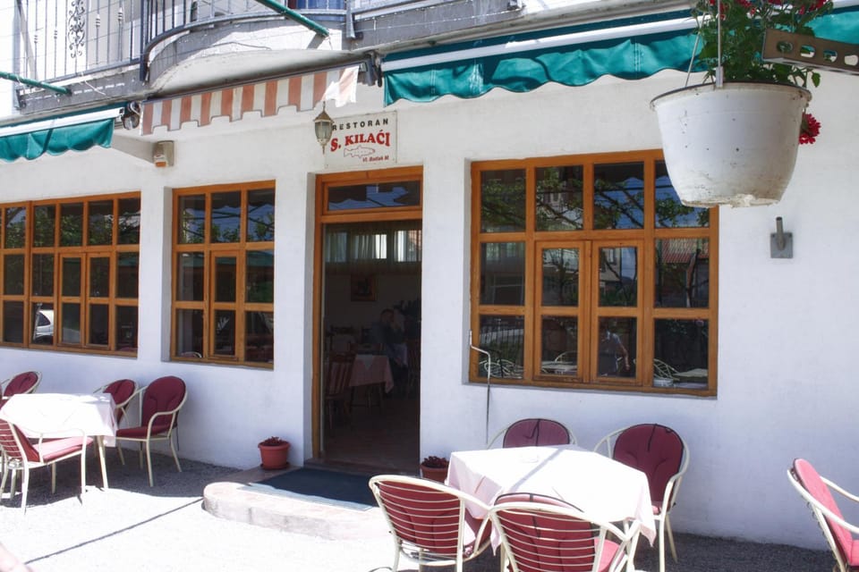 Restaurant/places to eat