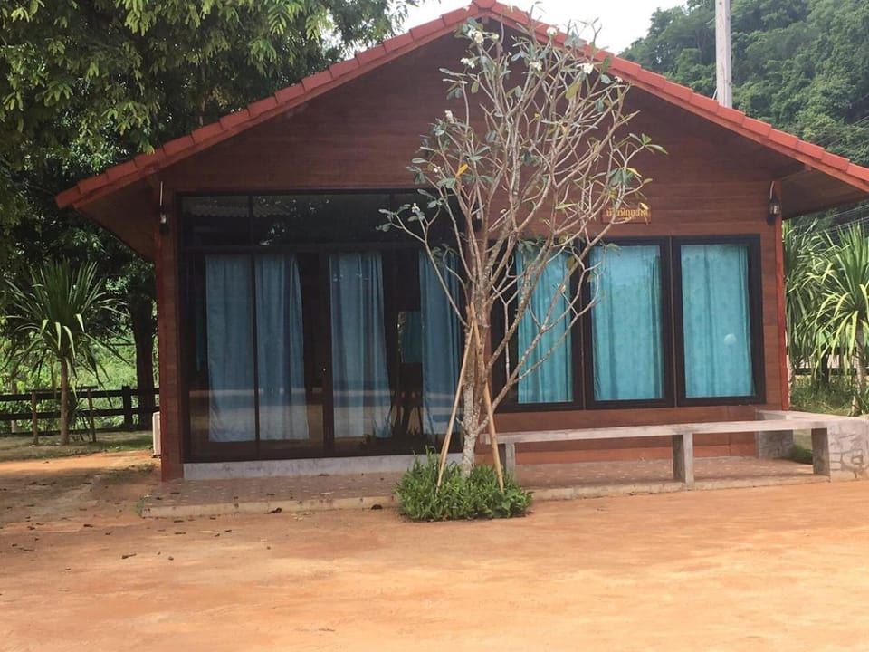 Khao Khaeb Resort Pak Chong Resort in Laos