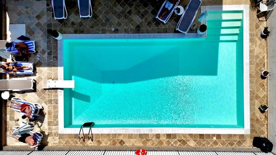 Swimming pool