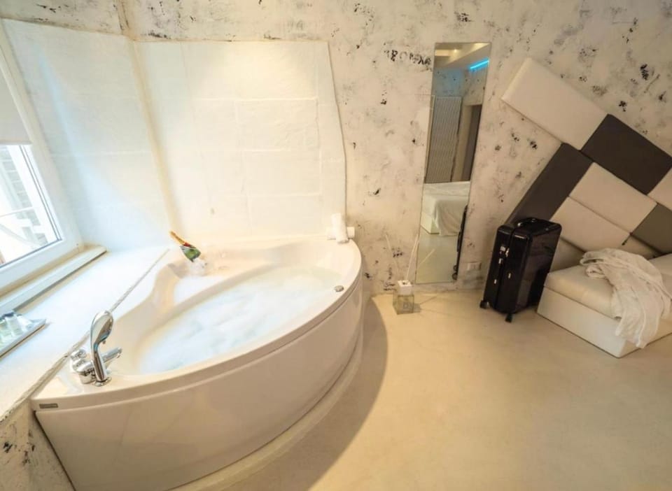 Spa and wellness centre/facilities, Bath