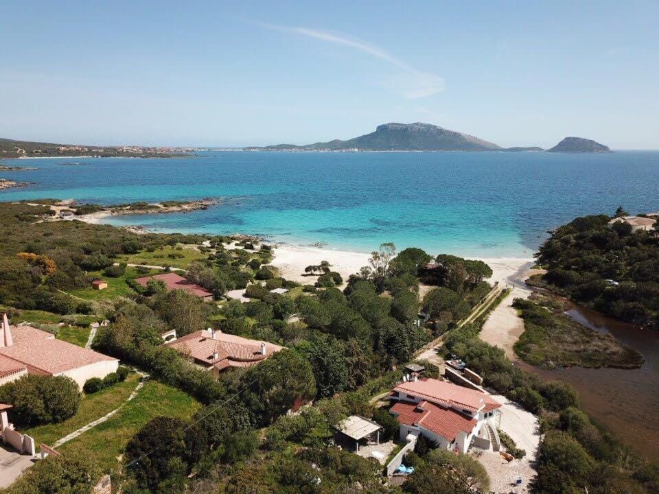 VILLA ARANZOS Villa in Sardinia