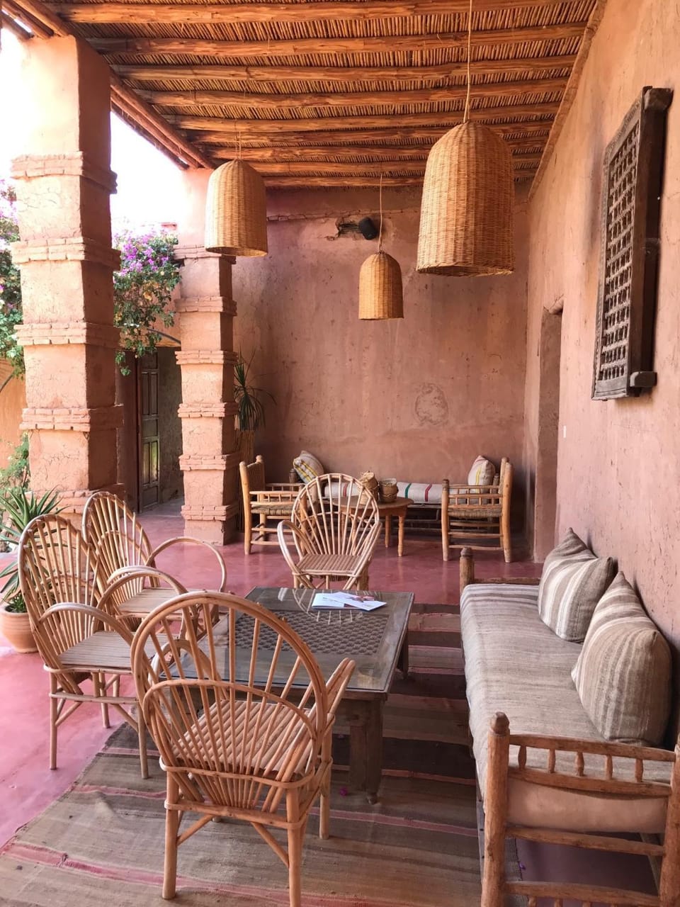 Patio, Day, Seating area