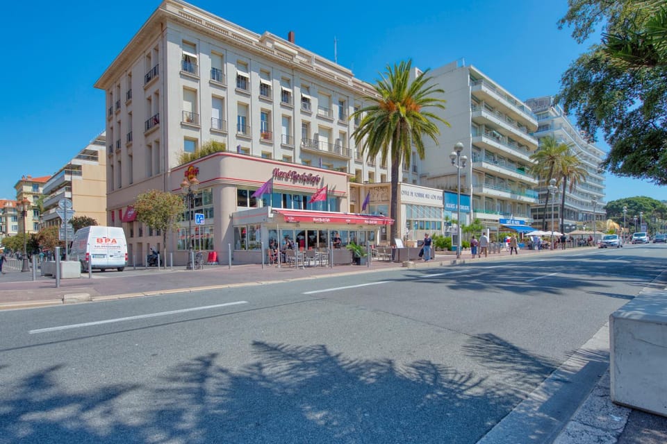 BEACH FLAT Apartment in Nice