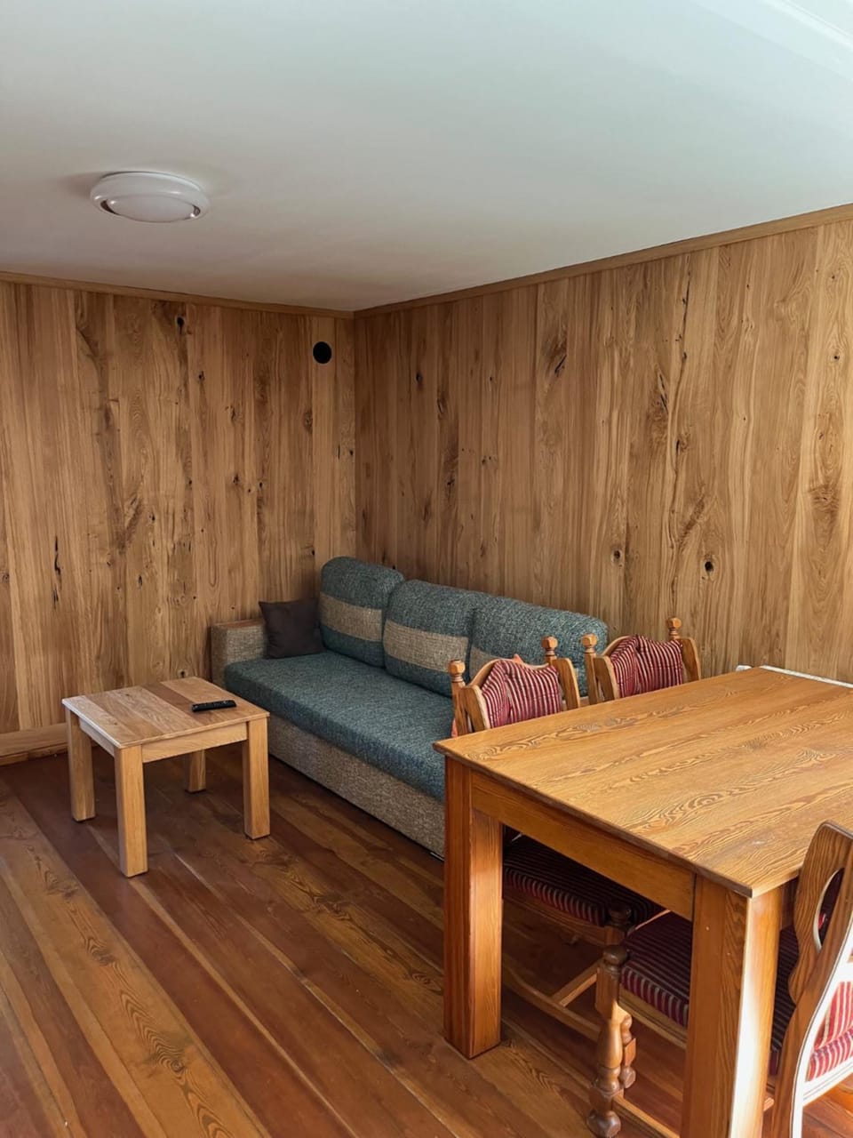 Apartament pod Lwem Apartment in Poland