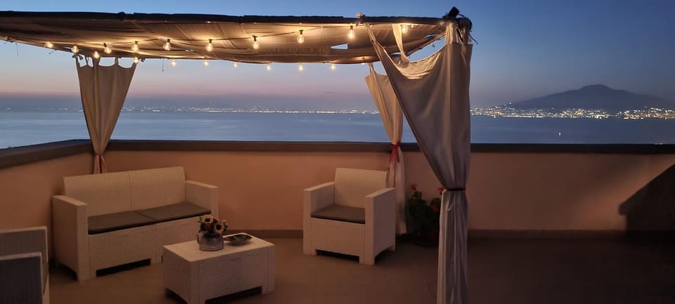 Natural landscape, View (from property/room), Balcony/Terrace
