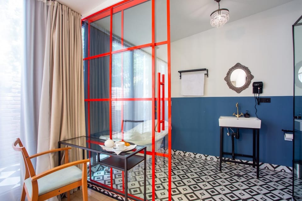 Bathroom, Bedroom