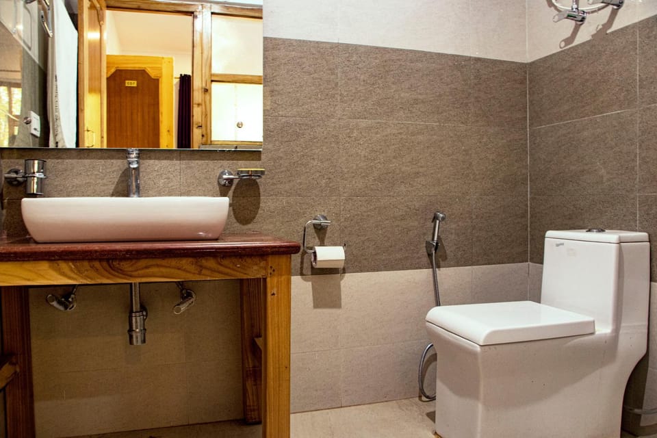 Toilet, Bathroom