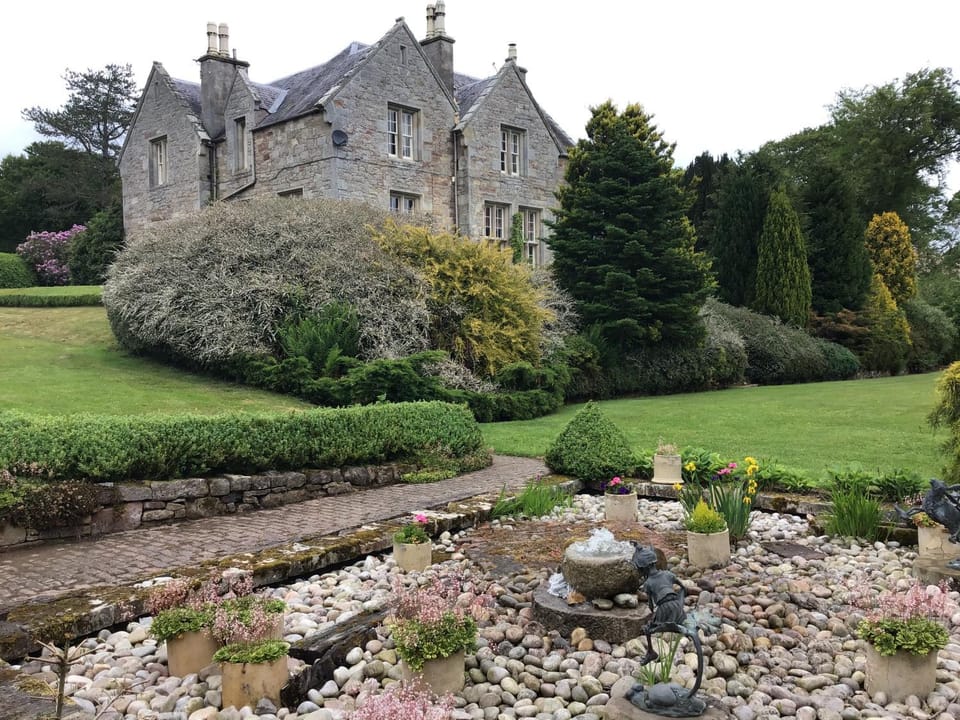 Property building, Garden