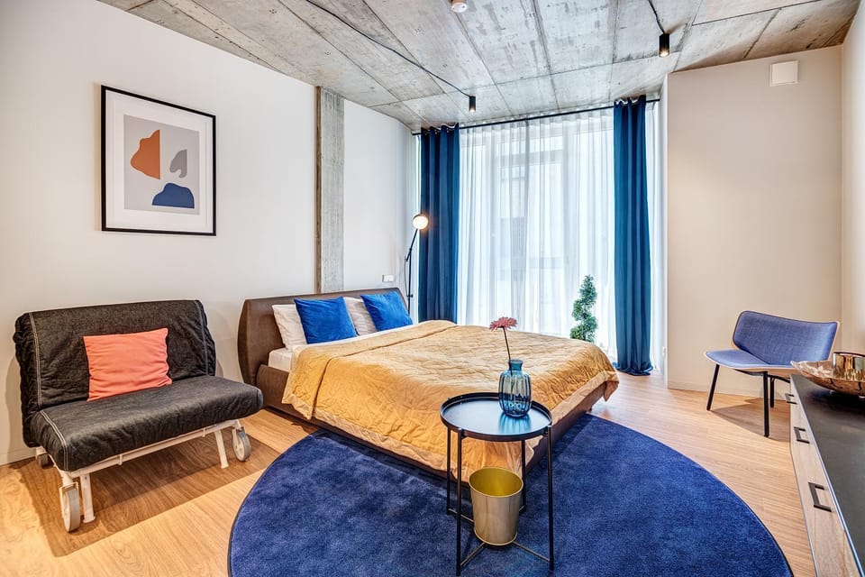 Living room, Photo of the whole room