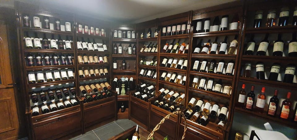 Lounge or bar, Drinks