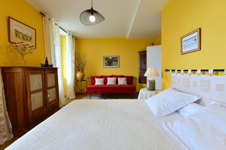Maison d'Hôtes Canterou Bed and Breakfast in Nouvelle-Aquitaine