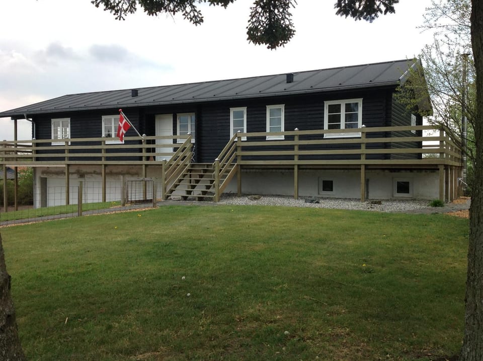 Ny istandsat træhus i Givskud House in Region of Southern Denmark