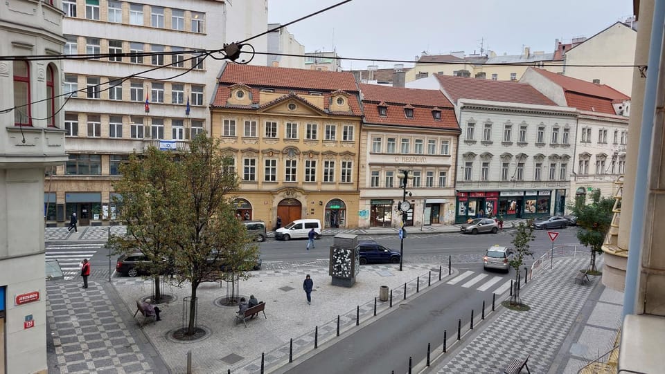 View (from property/room), View (from property/room), City view, City view, Street view, Street view