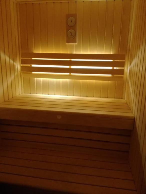 Sauna, Sauna, Spa and wellness centre/facilities