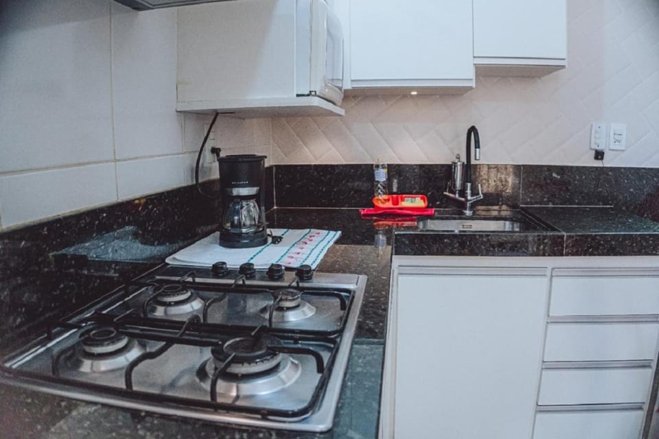 Coffee/tea facilities, Kitchen or kitchenette, Dining area, locker, minibar, pet friendly, stove, kitchen