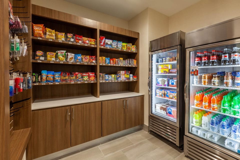 On-site shops, Food and drinks, Non alcoholic drinks