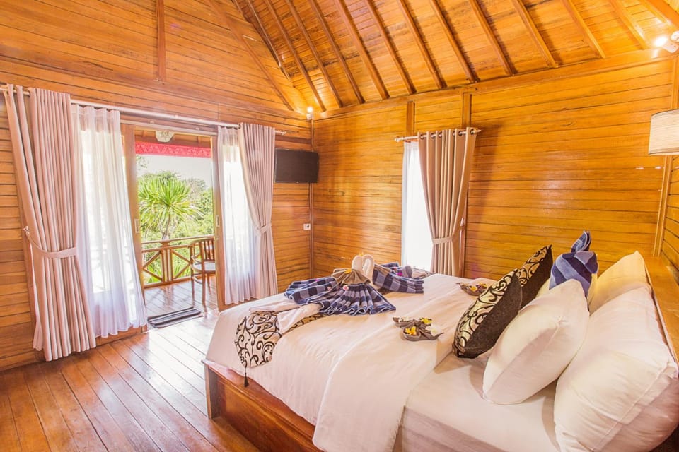 The Pandawa Hills Ceningan Campground/ 
RV Resort in Nusapenida