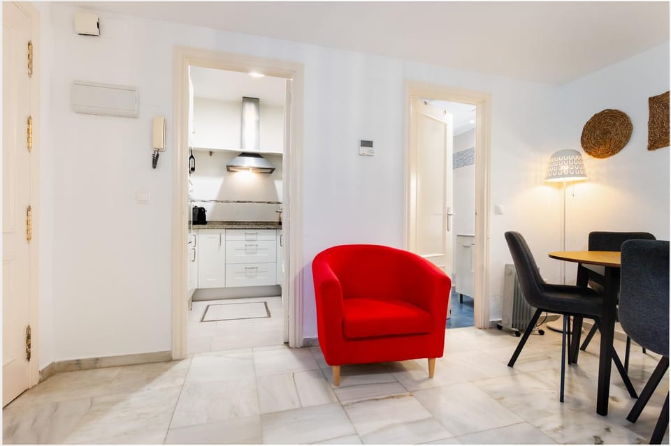 Panther Home Museo II Apartment in Seville