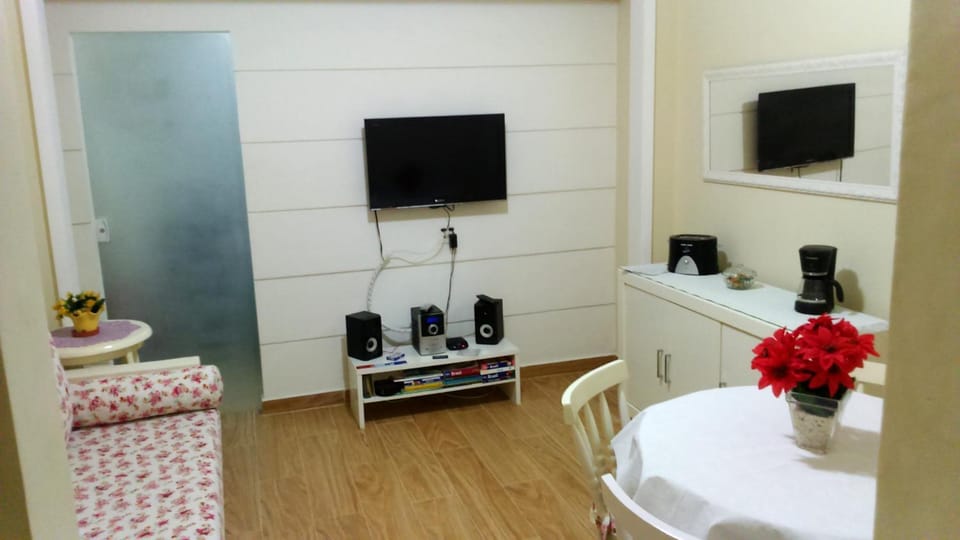 TV and multimedia, Coffee/tea facilities, Living room