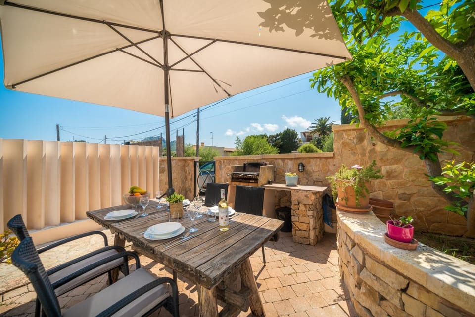 Patio, Day, BBQ facilities, Garden, Balcony/Terrace, Dining area