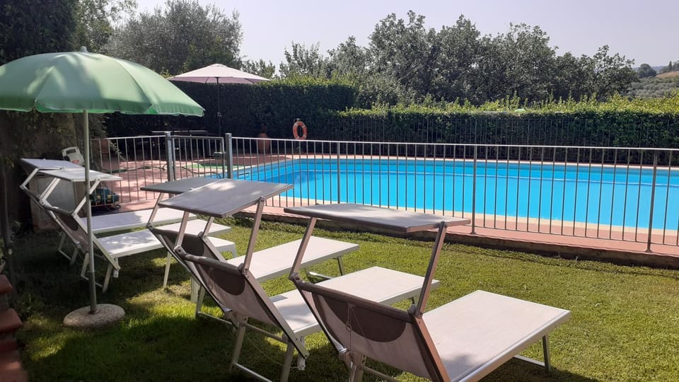Pool view, Swimming pool