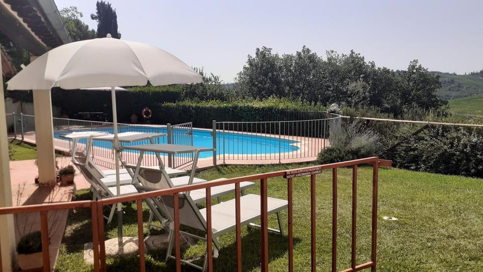 Pool view, Swimming pool