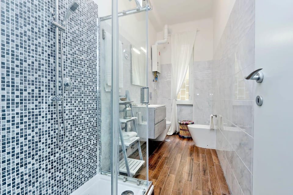 Shower, Toilet, Bathroom