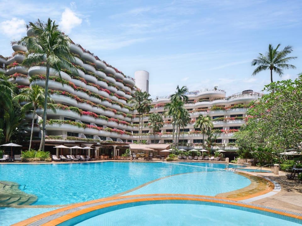 Property building, View (from property/room), Pool view, Area and facilities, Swimming pool