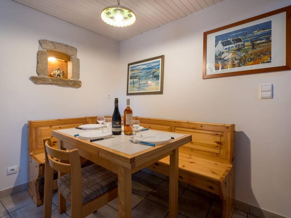 Petite maison 3 pièces à Crac'h - WIFI, animaux acceptés - FR-1-477-42 Villa in Brittany