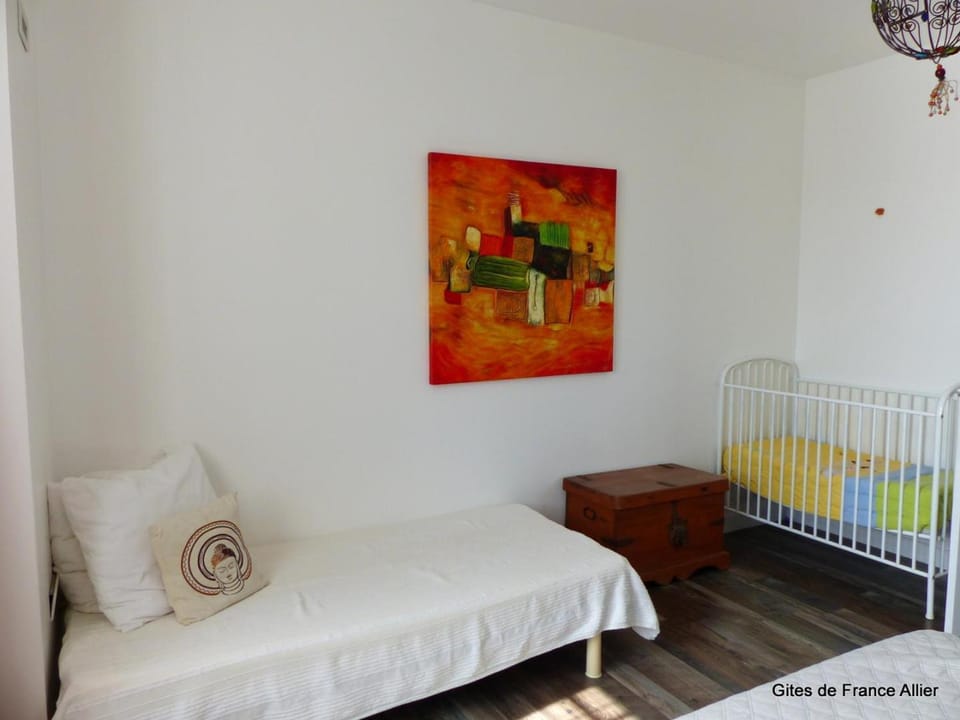 Grande maison contemporaine avec piscine et animaux admis - FR-1-489-134 House in Auvergne-Rhône-Alpes