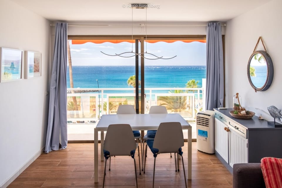 Living room, Beach, Sea view