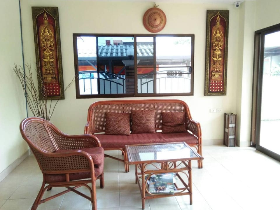 Villa Oranje Chiang Mai Hotel in Chiang Mai