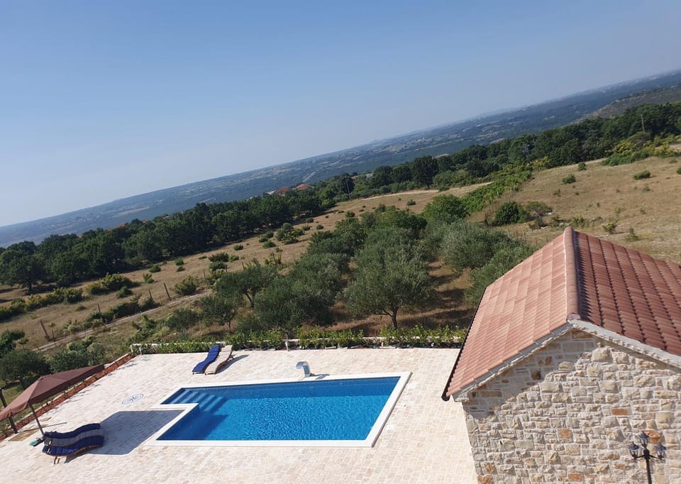 Pool view, Swimming pool