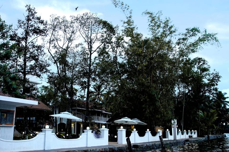 Bamboo Lagoon Backwater Front Resort Resort in Alappuzha
