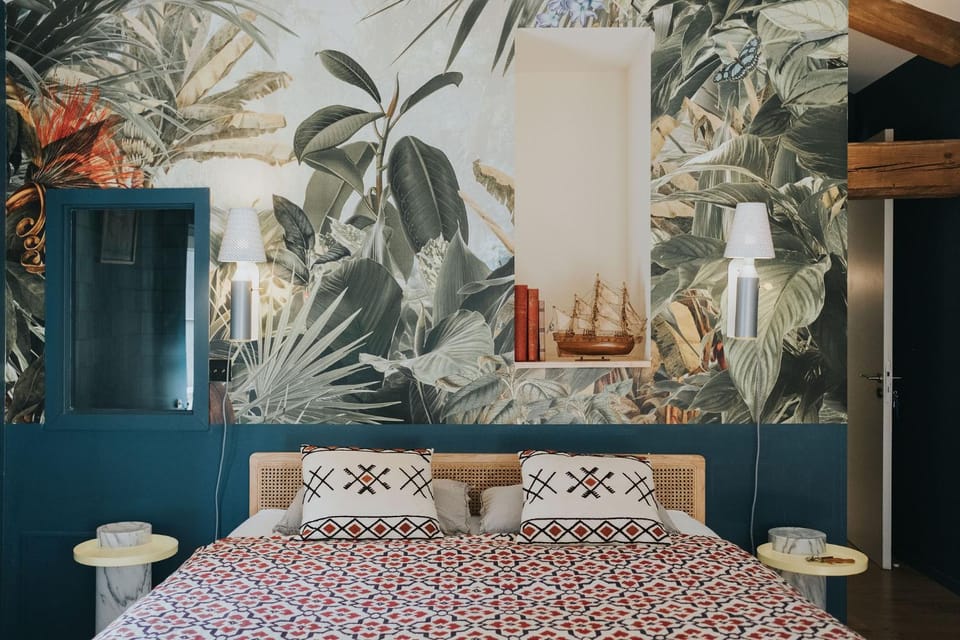 Bed, Photo of the whole room, Bedroom