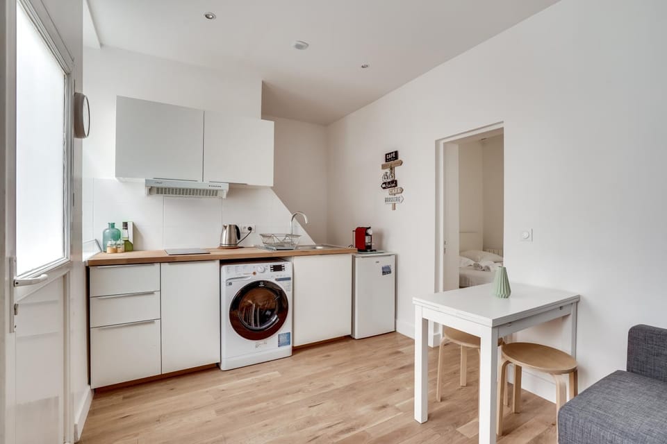 Coffee/tea facilities, stove, washing machine