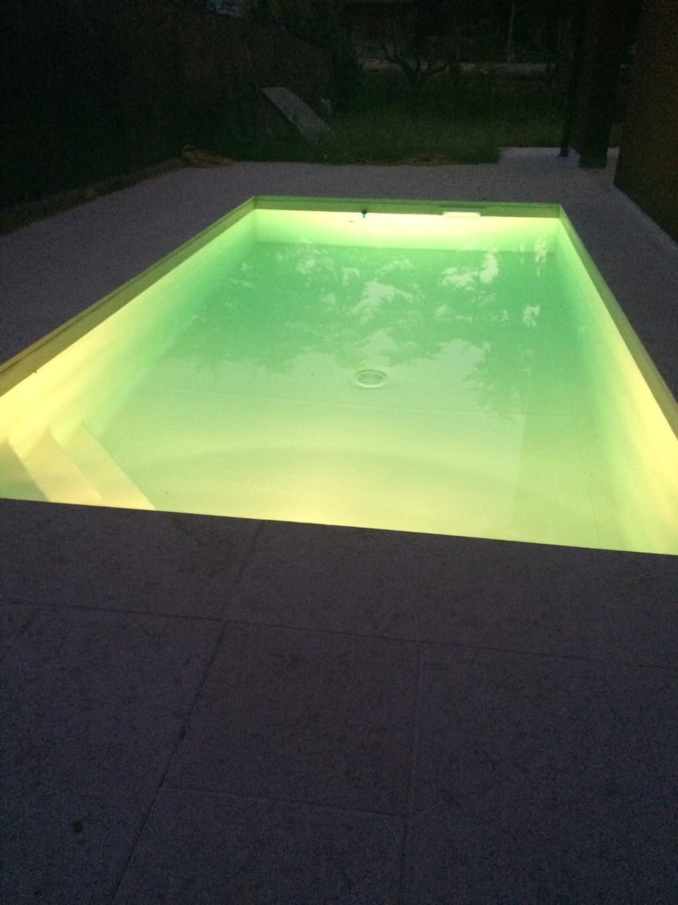 Swimming pool, Swimming pool