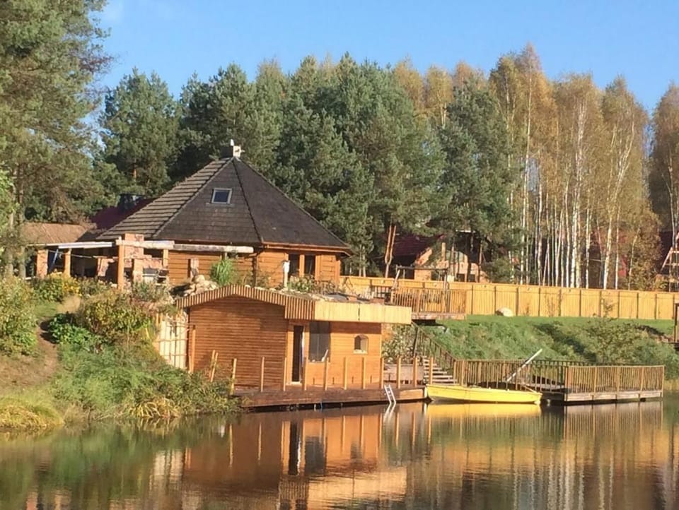 Neighbourhood, Natural landscape