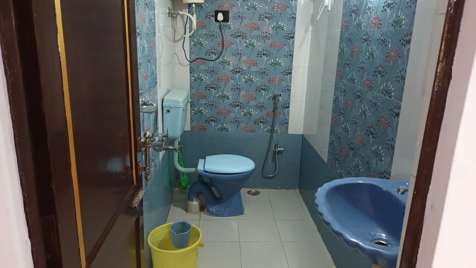 Toilet, Bathroom