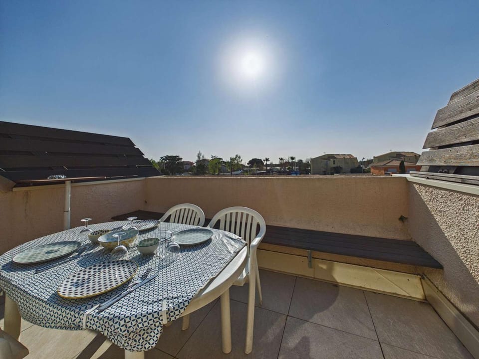 Duplex climatisé 6 pers, terrasse sud, proche plage, parking privé - FR-1-326-662 Apartment in Marseillan
