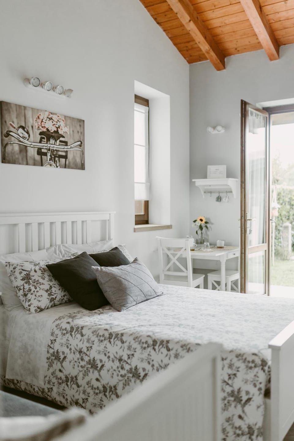 LA CASETTA Malpensa Guesthouse Bed and Breakfast in Lombardy